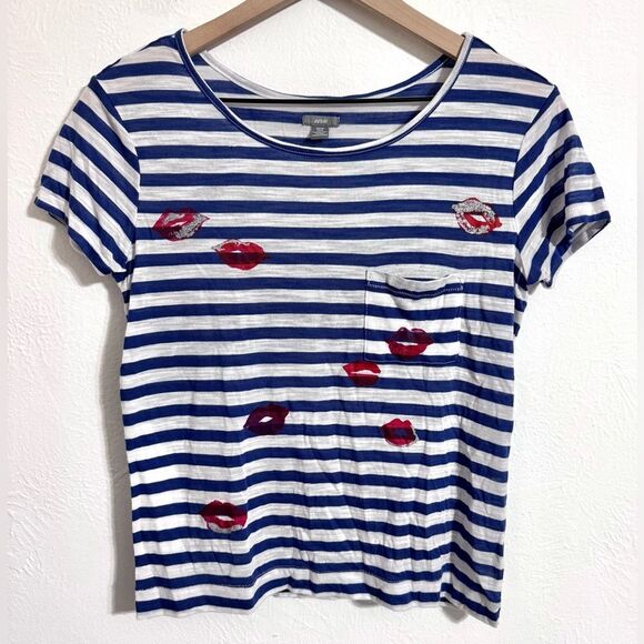 Aerie mariner stripe glitter kiss print graphic t-shirt, size XS - Picture 1 of 8